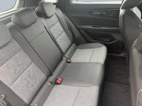Renault Austral full hybrid E-Tech 200 ch Evolution - Photo 17