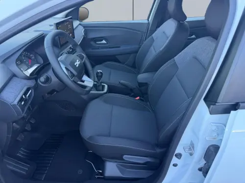 Dacia Sandero SCe 65 Expression - Photo 9