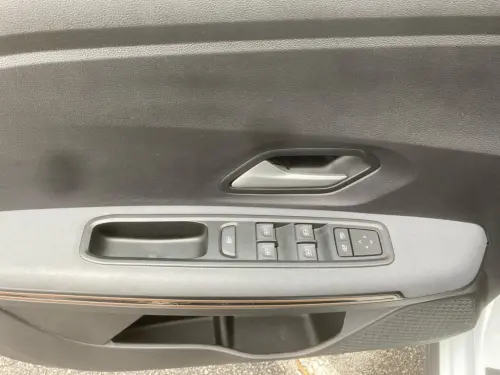 Dacia Sandero ECO-G 100 Stepway Extreme + - Photo 10