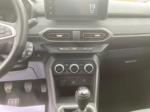 Dacia Sandero ECO-G 100 Stepway Extreme + - Photo 14