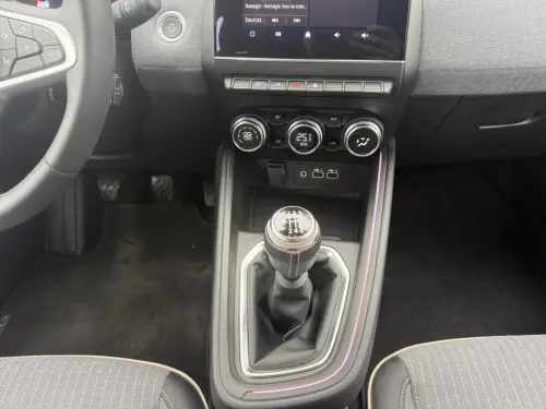 Renault Clio Clio TCe 90 Techno - Photo 14