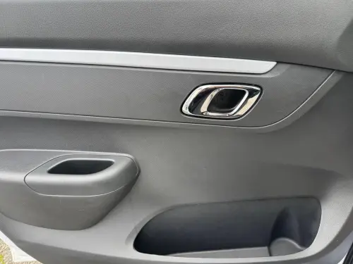 Dacia Spring Essential -23B - Photo 10