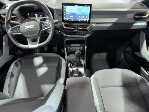 Dacia Bigster Mild Hybrid 140 Extreme - Photo 11