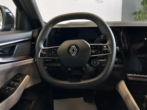 Renault Espace Espace E-Tech hybrid 200 Iconic - Photo 11