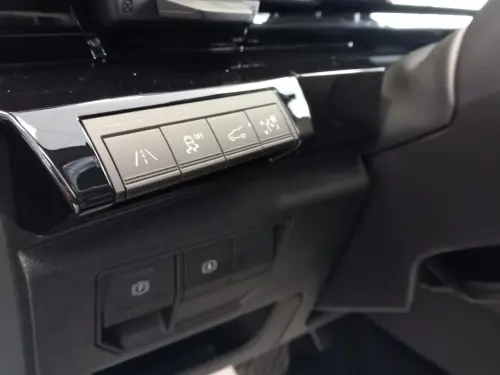Renault Espace Espace E-Tech hybrid 200 Iconic - Photo 17
