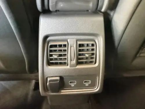Renault Captur E-Tech Plug-in 160 Intens - Photo 8