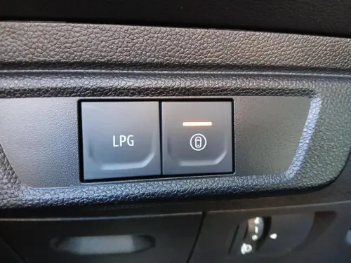 Dacia Sandero ECO-G 100 GSR2 Stepway Extreme + - Photo 25