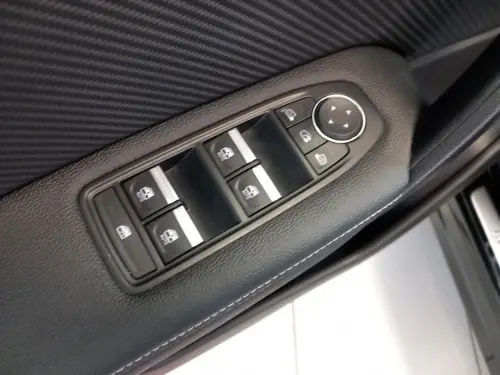 Renault Captur E-Tech hybride 145 R.S. line - Photo 10