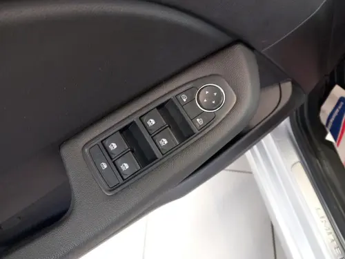 Renault Clio Clio E-Tech 140 - 21N Limited - Photo 10