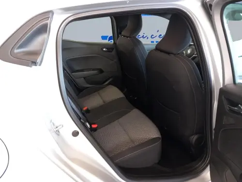 Renault Clio Clio E-Tech 140 - 21N Limited - Photo 17