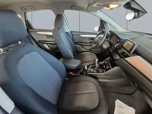 BMW Serie 2 Active Tourer 218i 136 ch Lounge - Photo 16