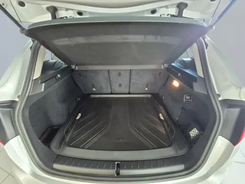 BMW Serie 2 Active Tourer 218i 136 ch Lounge - Photo 18