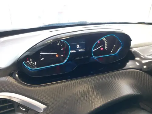 Peugeot 2008 BlueHDi 100ch S&S BVM5 Allure - Photo 13