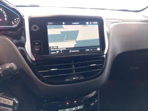 Peugeot 2008 BlueHDi 100ch S&S BVM5 Allure - Photo 20