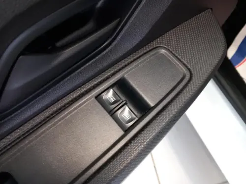 Dacia Sandero SCe 65 - 22 Essentiel - Photo 10