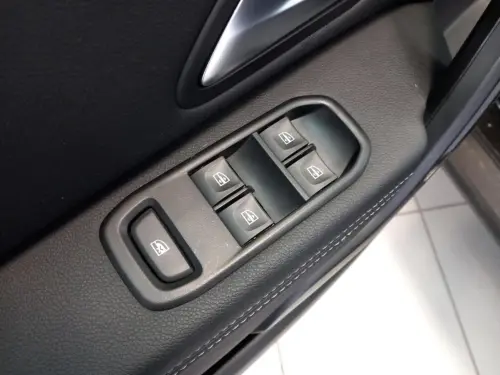 Dacia Duster ECO-G 100 4x2 Journey - Photo 10