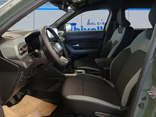 Dacia Duster Mild Hybrid 130 4x4 Extreme - Photo 9