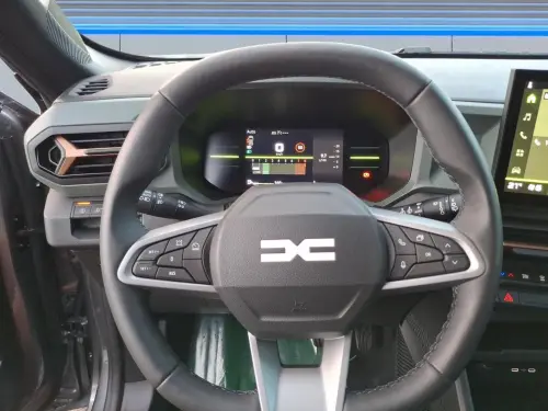 Dacia Duster TCe 130 4x4 Extreme - Photo 12