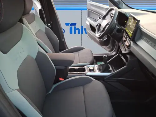 Dacia Duster TCe 130 4x4 Extreme - Photo 16