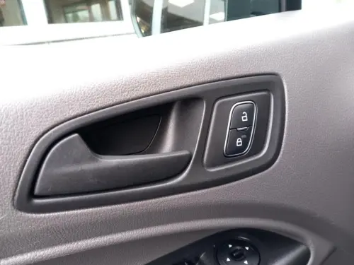 Ford Tourneo Tourneo Connect 1.5 L EcoBlue 100 S&S BVA8 Trend - Photo 24