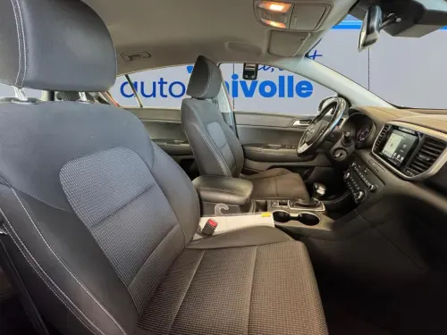 Kia Sportage 1.6 CRDi 136 ISG 4x2 DCT7 Active - Photo 16