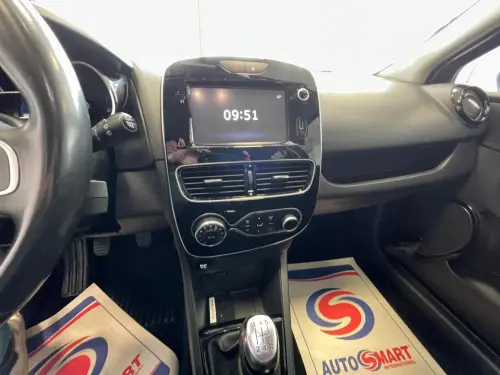 Renault Clio Clio TCe 90 Energy Intens - Photo 14