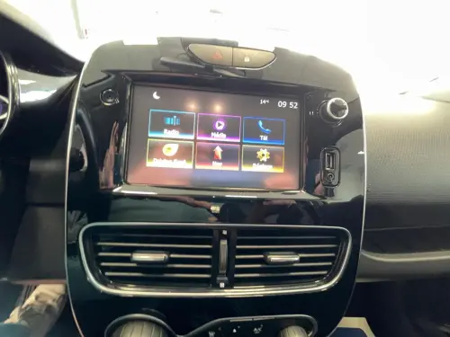 Renault Clio Clio TCe 90 Energy Intens - Photo 20