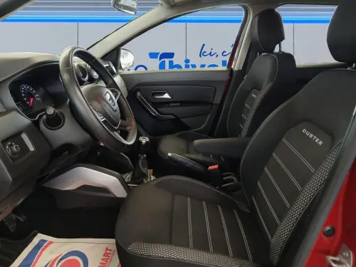 Dacia Duster TCe 130 FAP 4x2 Prestige - Photo 9