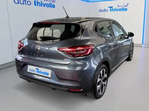 Renault Clio Clio E-Tech 140 Limited - Photo 4
