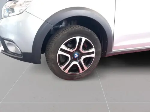 Dacia Sandero ECO-G 100 15 ans - Photo 8