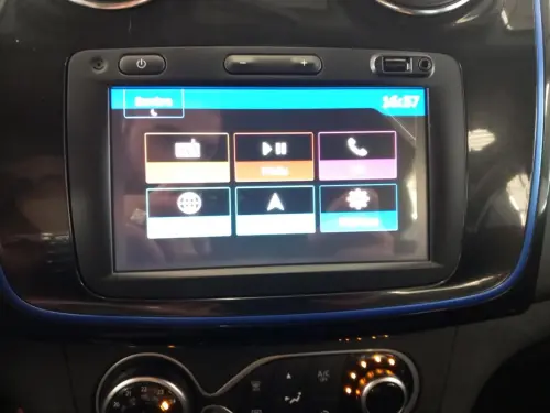 Dacia Sandero ECO-G 100 15 ans - Photo 21