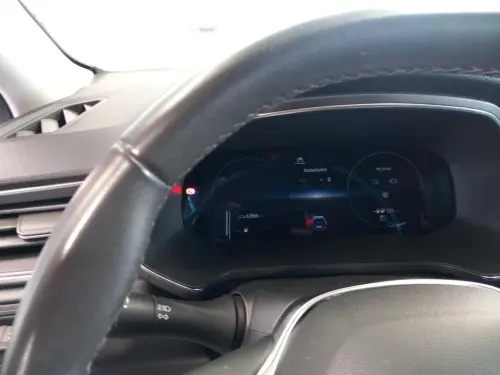 Renault Captur E-Tech Plug-in 160 Intens - Photo 13