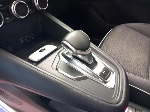 Renault Captur E-Tech Plug-in 160 Intens - Photo 14