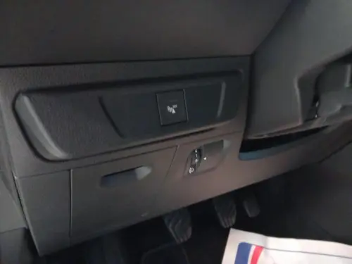 Dacia Sandero TCe 90 Confort - Photo 19