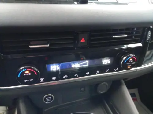 Nissan Qashqai Mild Hybrid 158 ch Xtronic N-Connecta - Photo 21