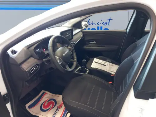 Dacia Sandero ECO-G 100 Expression - Photo 9