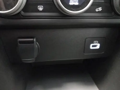 Dacia Sandero ECO-G 100 Expression - Photo 21