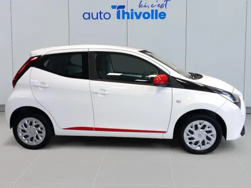 Toyota Aygo Aygo 1.0 VVT-i x-play - Photo 5