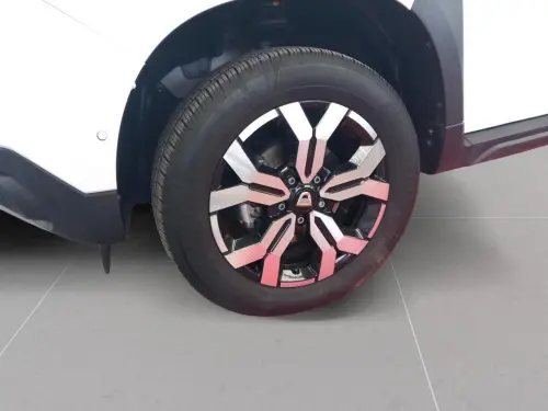 Dacia Duster TCe 150 FAP 4x2 EDC Prestige - Photo 8