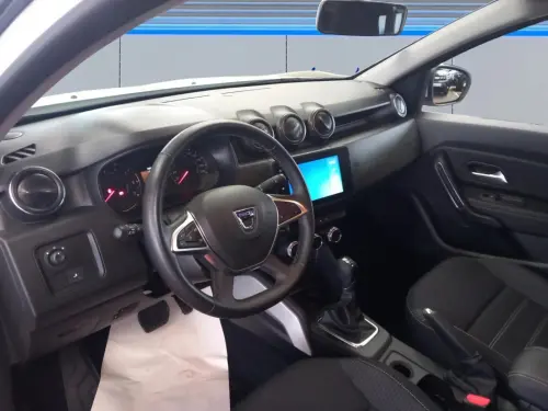 Dacia Duster TCe 150 FAP 4x2 EDC Prestige - Photo 11