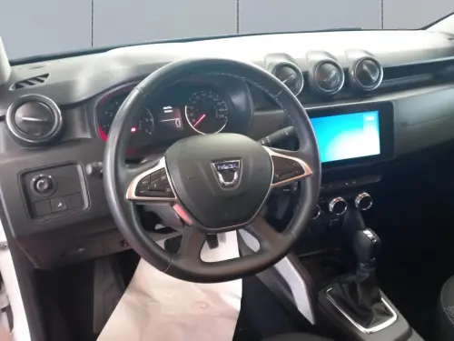 Dacia Duster TCe 150 FAP 4x2 EDC Prestige - Photo 12