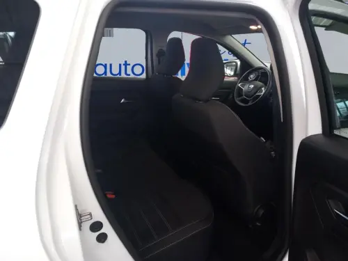 Dacia Duster TCe 150 FAP 4x2 EDC Prestige - Photo 17