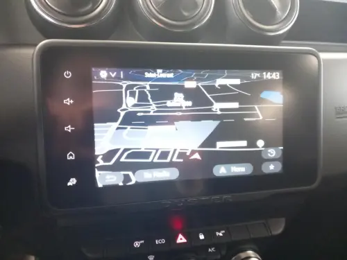 Dacia Duster TCe 150 FAP 4x2 EDC Prestige - Photo 22