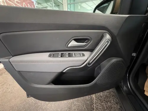 Dacia Duster TCe 150 4x2 EDC Extreme - Photo 10