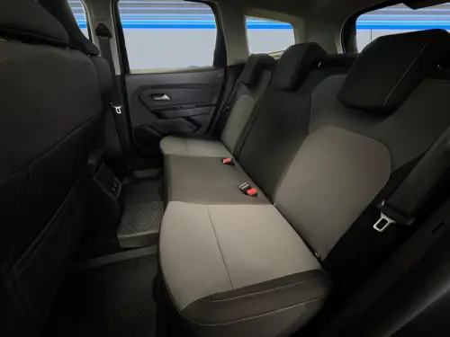 Dacia Duster TCe 150 4x2 EDC Extreme - Photo 15