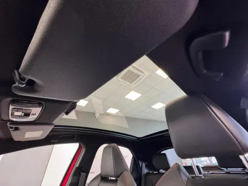 Toyota Yaris Yaris Hybride 116h Première - Photo 19