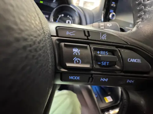 Toyota Yaris Yaris Hybride 116h Première - Photo 24