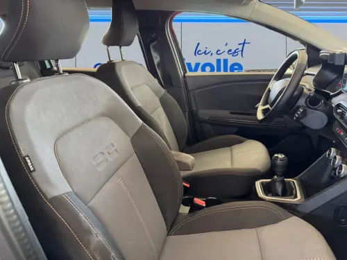 Dacia Jogger ECO-G 100 7 places Extreme + - Photo 16