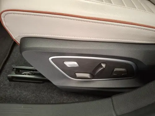 Renault Megane E-Tech Megane E-Tech EV60 220 ch super charge Iconic - Photo 23