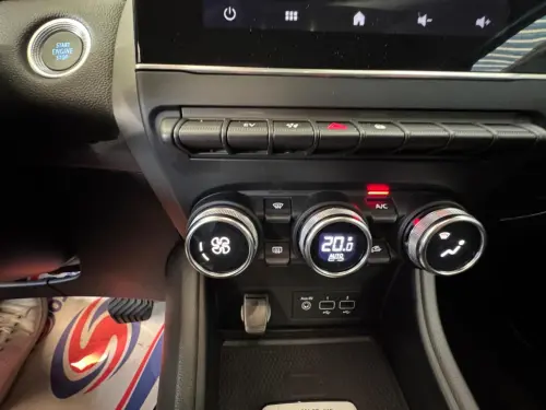 Renault Captur E-Tech 145 - 21 Intens - Photo 21